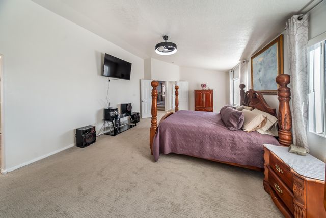 2812 MONUMENT Drive NW, Albuquerque, NM 87120