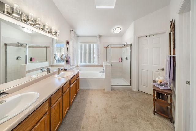 2812 MONUMENT Drive NW, Albuquerque, NM 87120