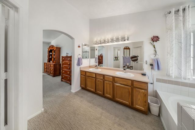 2812 MONUMENT Drive NW, Albuquerque, NM 87120