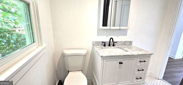 3230 W Shadowlawn Avenue NE GARAGE APT, Atlanta, GA 30305