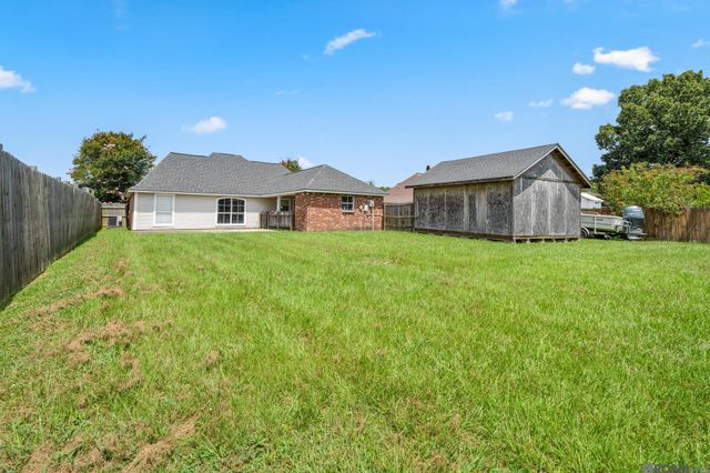 24610 Rolling Meadow, Denham Springs, LA 70726