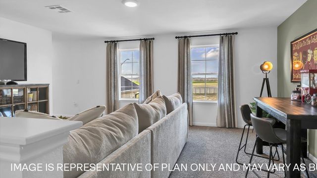 121 Mustange CIR, Buda, TX 78610