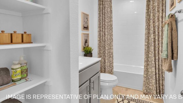 121 Mustange CIR, Buda, TX 78610
