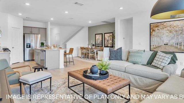 121 Mustange CIR, Buda, TX 78610