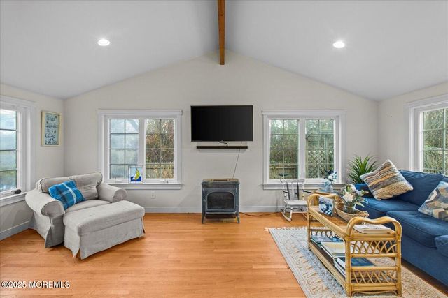 80 Oak Knoll Road, Waretown, NJ 08758