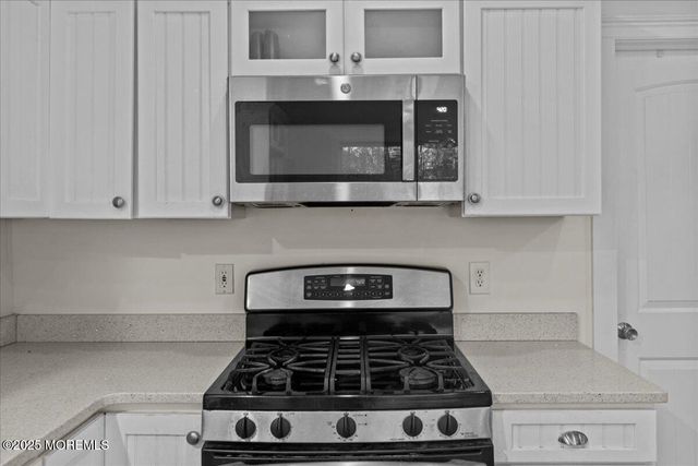 80 Oak Knoll Road, Waretown, NJ 08758