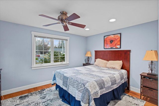 80 Oak Knoll Road, Waretown, NJ 08758