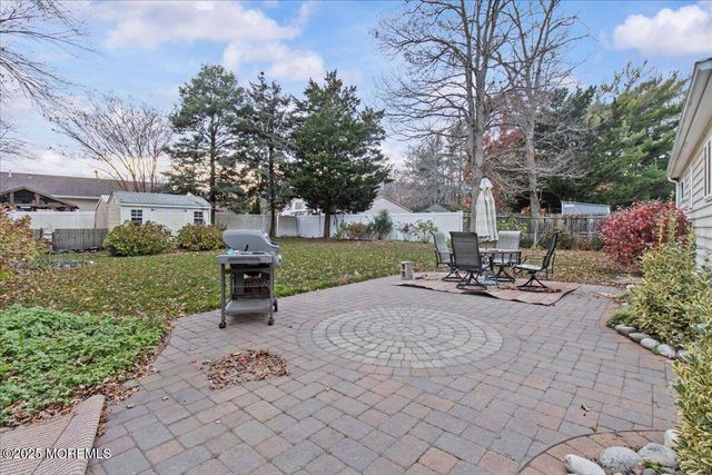 80 Oak Knoll Road, Waretown, NJ 08758