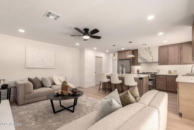 3937 W Wood Drive, Phoenix, AZ 85029