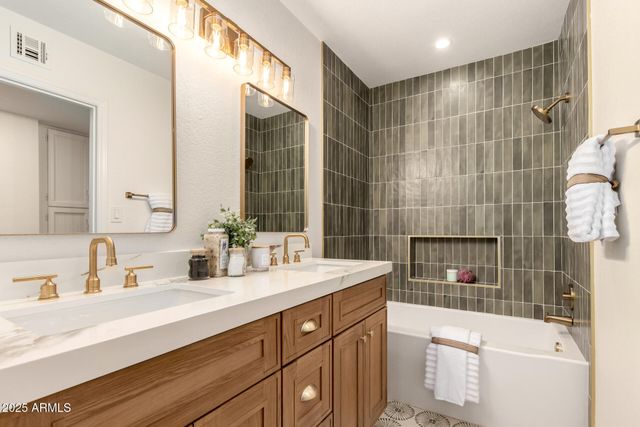 3937 W Wood Drive, Phoenix, AZ 85029