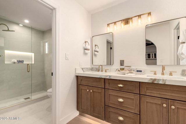 3937 W Wood Drive, Phoenix, AZ 85029