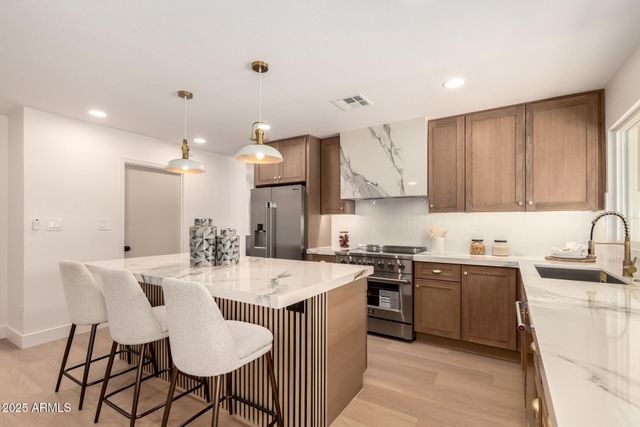 3937 W Wood Drive, Phoenix, AZ 85029