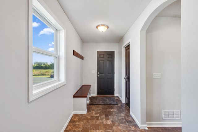 19697 Deerbrooke Path, Farmington, MN 55024