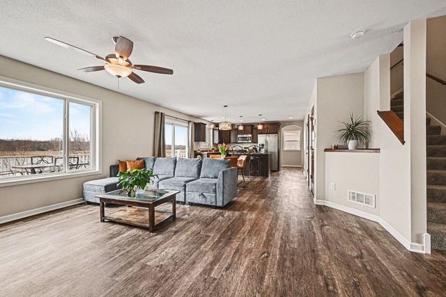 19697 Deerbrooke Path, Farmington, MN 55024