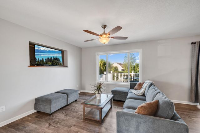 19697 Deerbrooke Path, Farmington, MN 55024