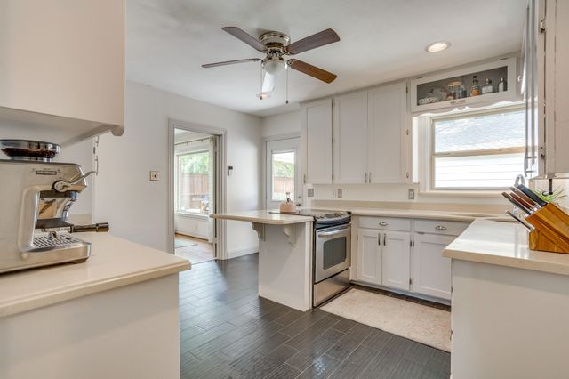 4200 Birchman Avenue, Fort Worth, TX 76107