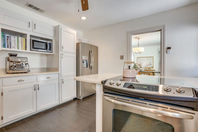 4200 Birchman Avenue, Fort Worth, TX 76107