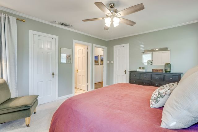 4200 Birchman Avenue, Fort Worth, TX 76107