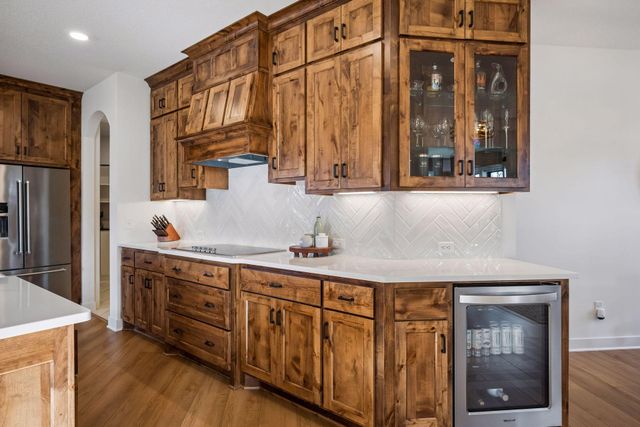 2269 Lakeshore Point Drive NE, Saint Michael, MN 55376