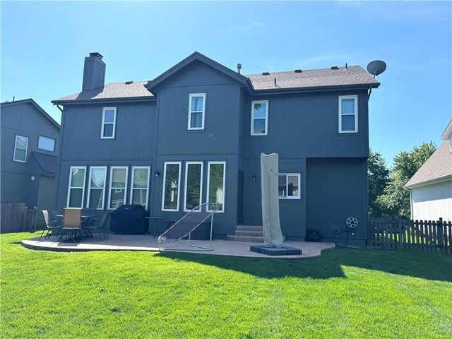 8306 W 128th Street, Overland Park, KS 66213
