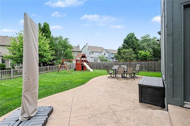 8306 W 128th Street, Overland Park, KS 66213