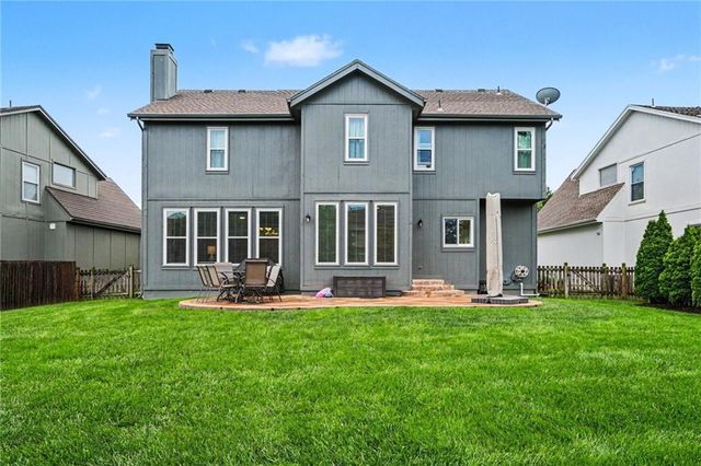 8306 W 128th Street, Overland Park, KS 66213