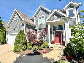 8306 W 128th Street, Overland Park, KS 66213