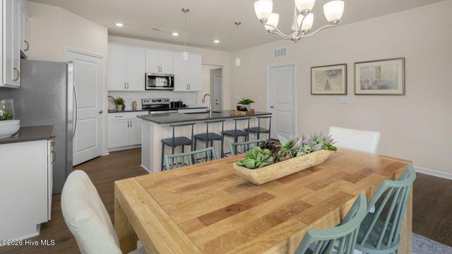 816 Fernwind Circle, Aberdeen, NC 28315