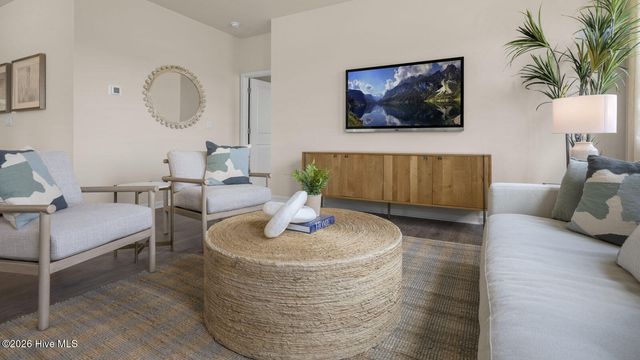 816 Fernwind Circle, Aberdeen, NC 28315