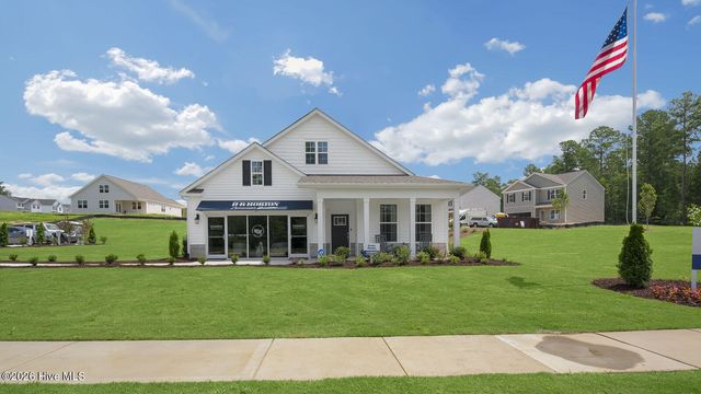 816 Fernwind Circle, Aberdeen, NC 28315