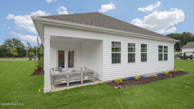 816 Fernwind Circle, Aberdeen, NC 28315