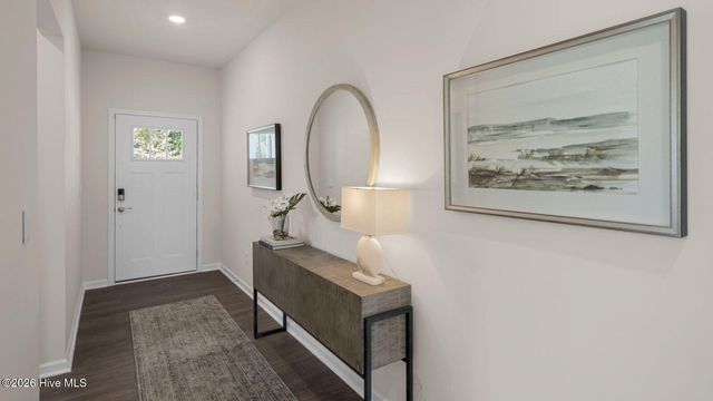 816 Fernwind Circle, Aberdeen, NC 28315