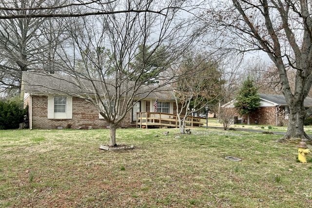 207 Spence Ln, Franklin, KY 42134