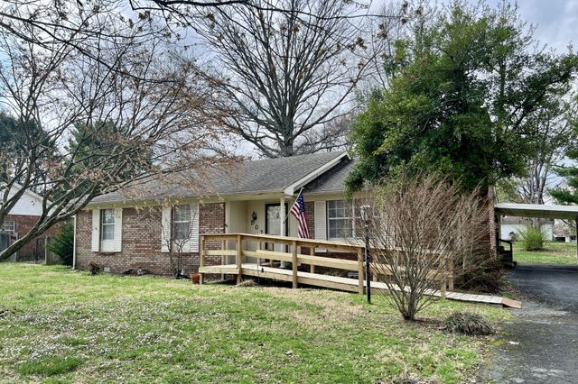 207 Spence Ln, Franklin, KY 42134