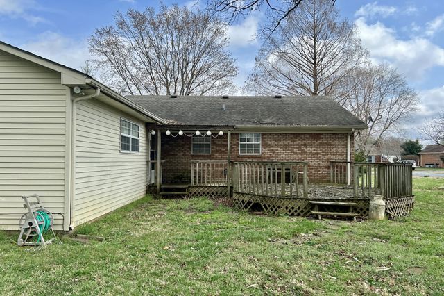 207 Spence Ln, Franklin, KY 42134