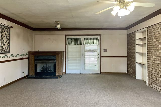 207 Spence Ln, Franklin, KY 42134