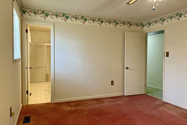 207 Spence Ln, Franklin, KY 42134