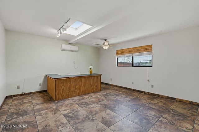4521 N Meadow Lane, Tucson, AZ 85749