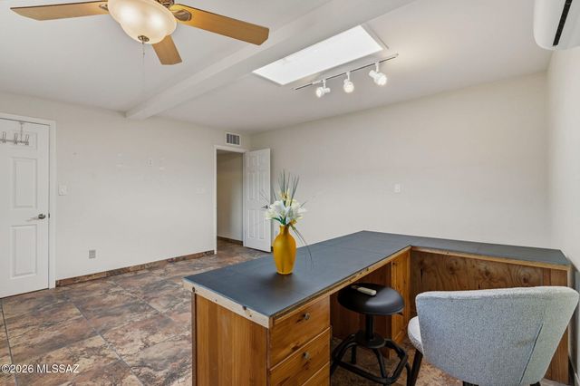 4521 N Meadow Lane, Tucson, AZ 85749