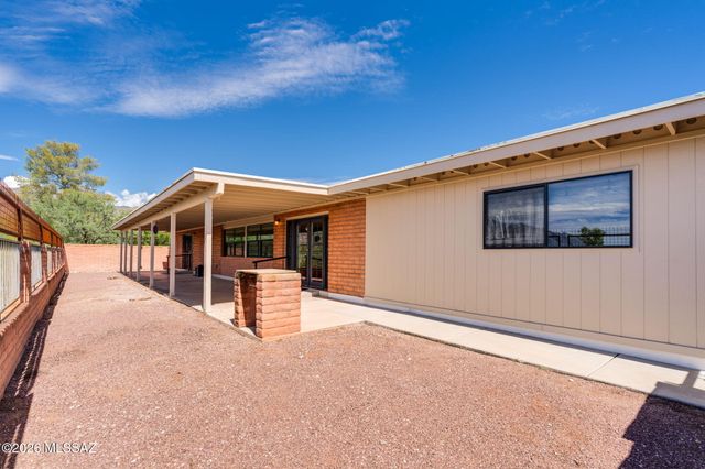 4521 N Meadow Lane, Tucson, AZ 85749