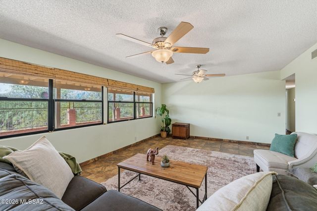 4521 N Meadow Lane, Tucson, AZ 85749
