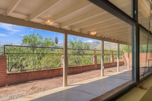 4521 N Meadow Lane, Tucson, AZ 85749