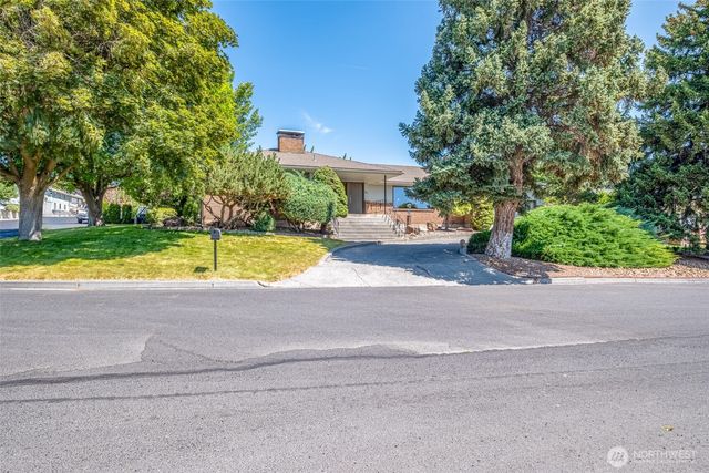 386 Mocliff Road, Ephrata, WA 98823