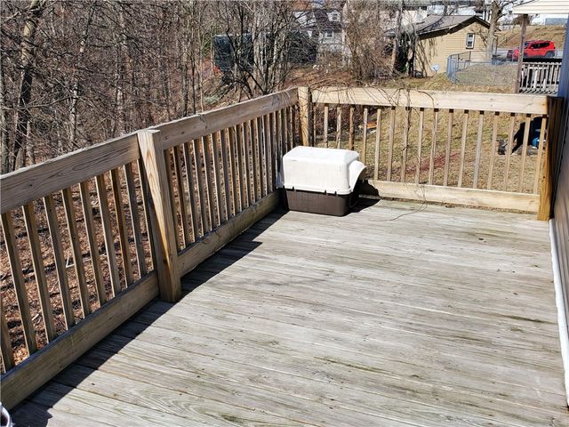 540 Harmony Avenue, Rochester, PA 15074