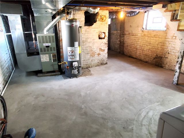 540 Harmony Avenue, Rochester, PA 15074