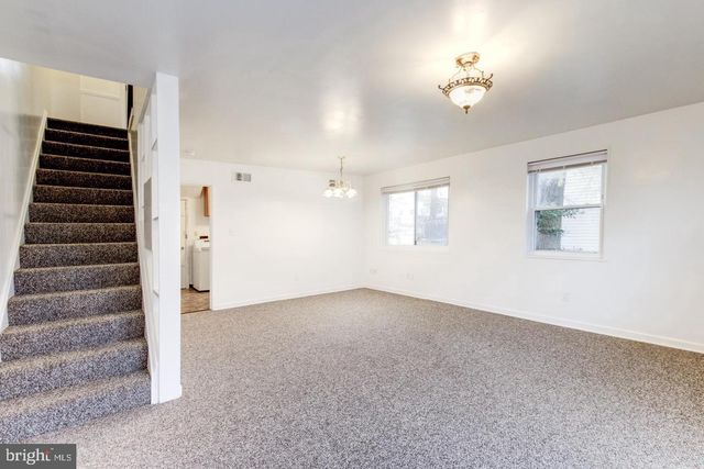 5907 LONGFELLOW ST, Riverdale, MD 20737