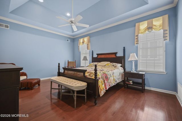 78 Oakmont Lane, Jackson, NJ 08527