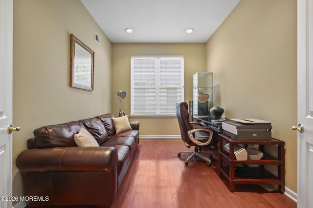 78 Oakmont Lane, Jackson, NJ 08527