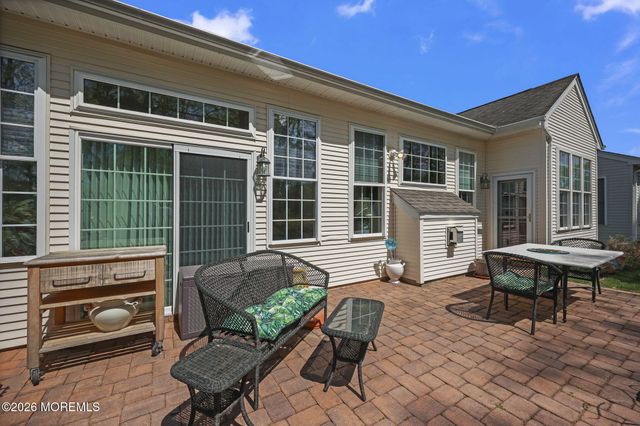 78 Oakmont Lane, Jackson, NJ 08527