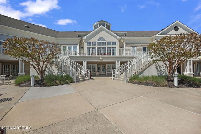 78 Oakmont Lane, Jackson, NJ 08527